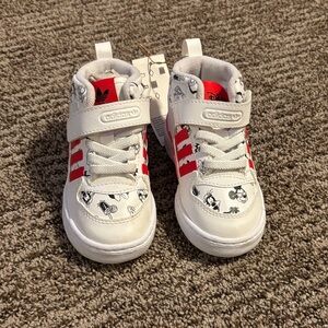 Adidas Kids White and Red Graphic Sneakers